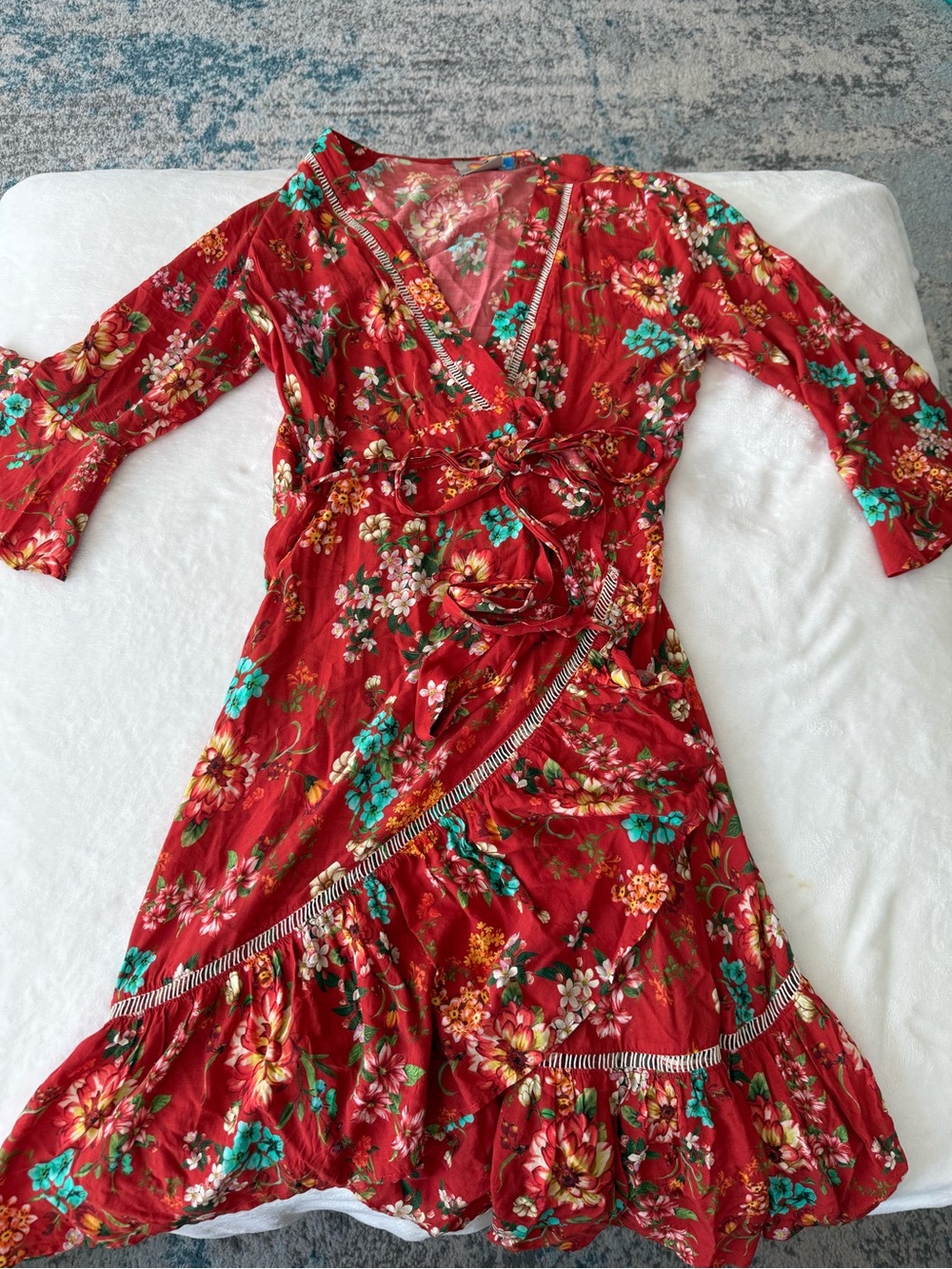 Farm Rio Kenzie Wrap Dress Size Medium D88